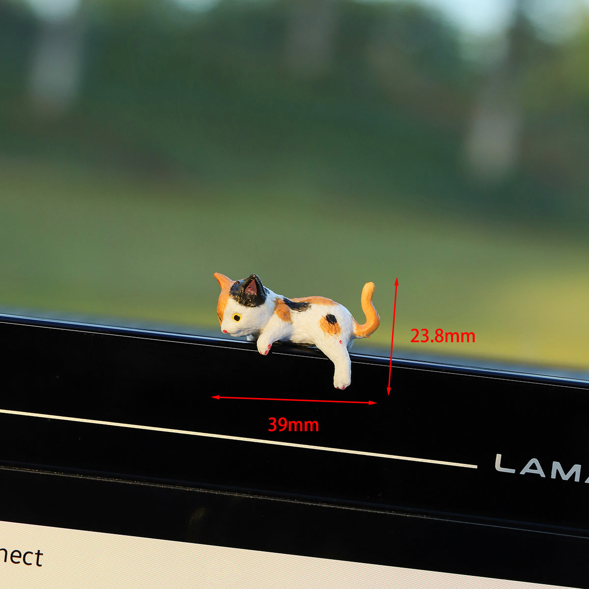 Buy 1, Get 6 – Limited-Time Sale on Cute Cat Figurines 🐱✨